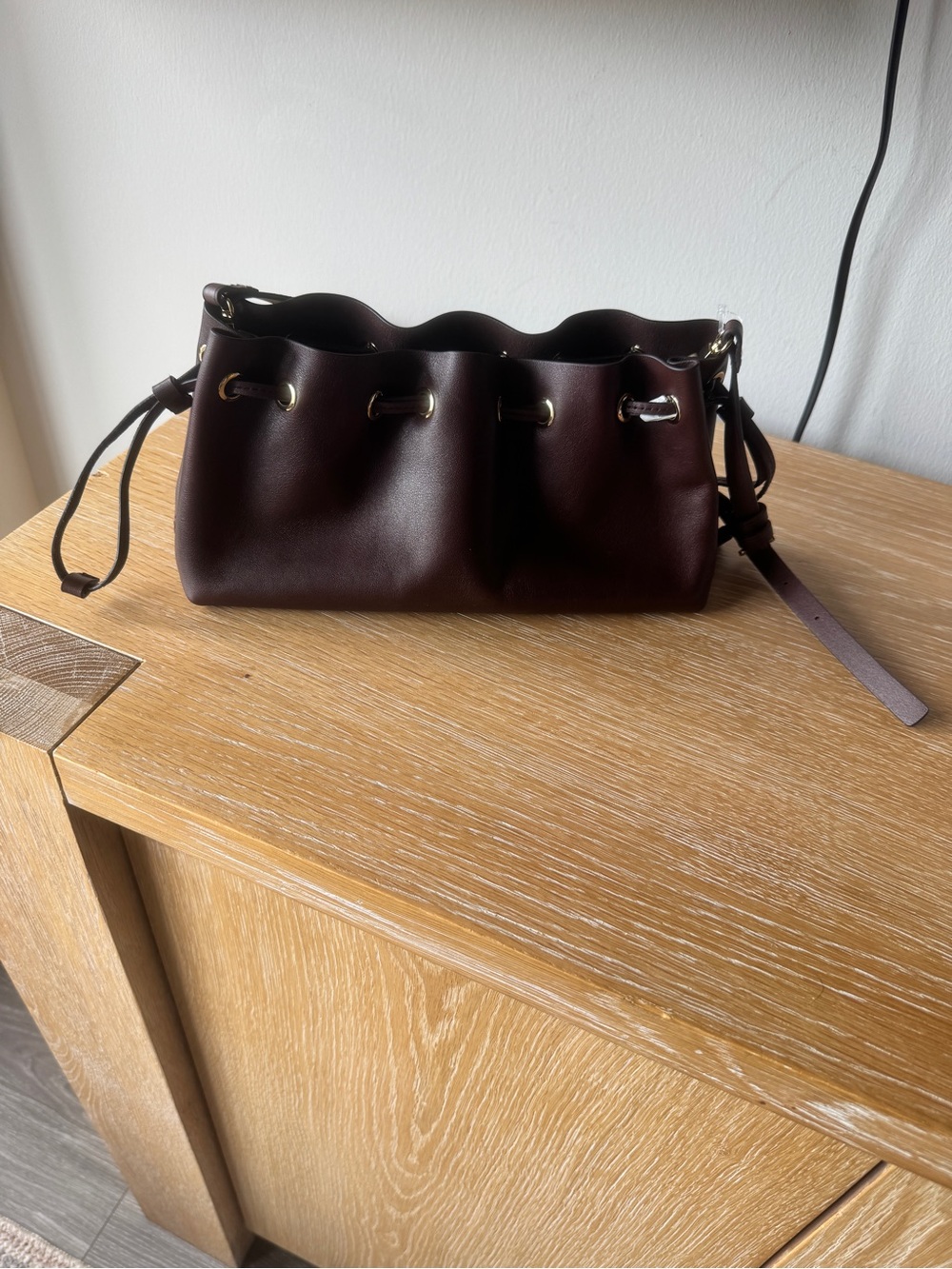 NWT MADEWELL Drawstring Clutch Mini Bag 100% Leather Chocolate Raisin NY176 - Picture 9 of 16